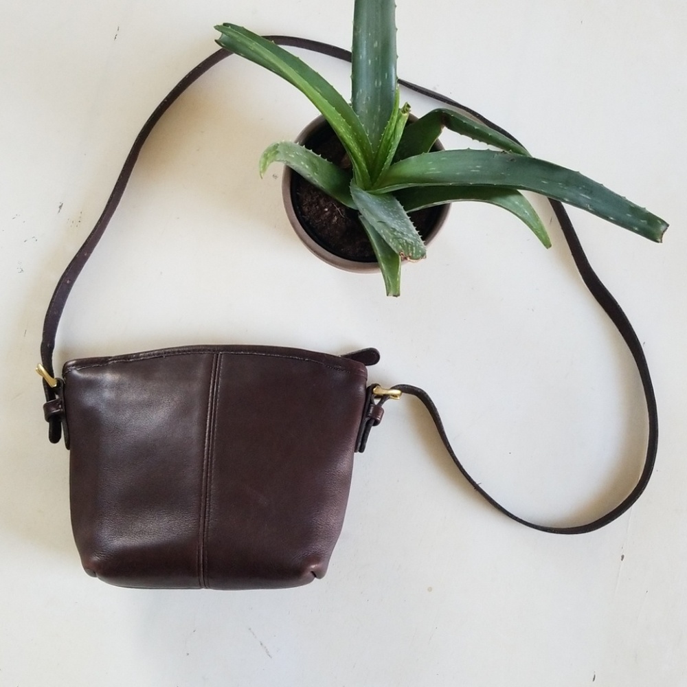 Small Coach Vintage Leather Crossbody Purse